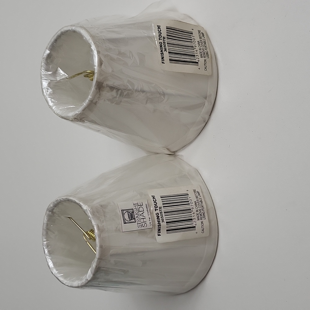 2 New Finishing Touch Clip-on Mini Shades
